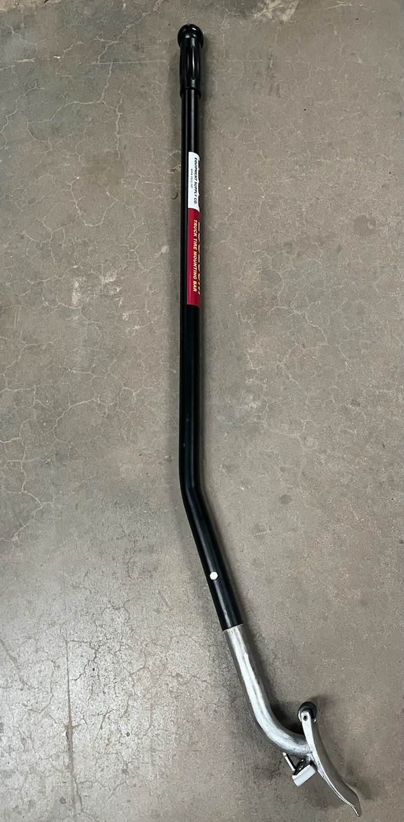 Super Mounting Bar heavy-duty tire mounting tool front view